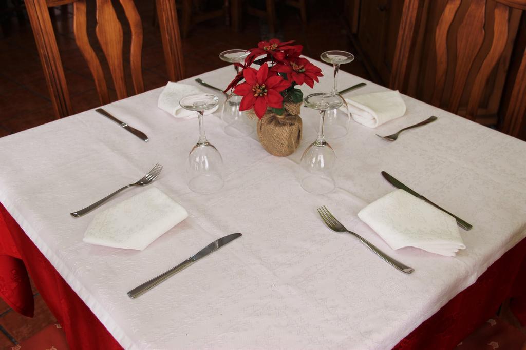 Hostal La Zamora Carcabuey 외부 사진